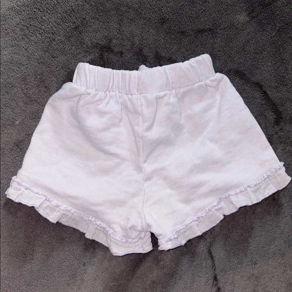 Zara Soft Purple Ruffle Shorts - Picture 3 of 5